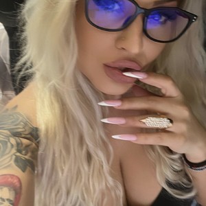 blonde_kitty_
