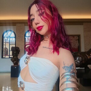 kat_squirting