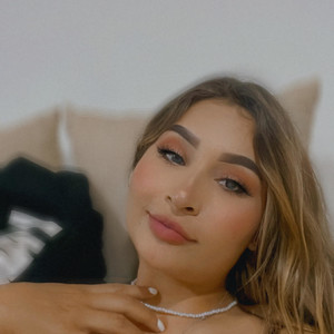 laura_boobss