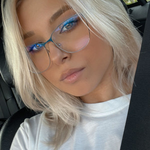 laurabethanne